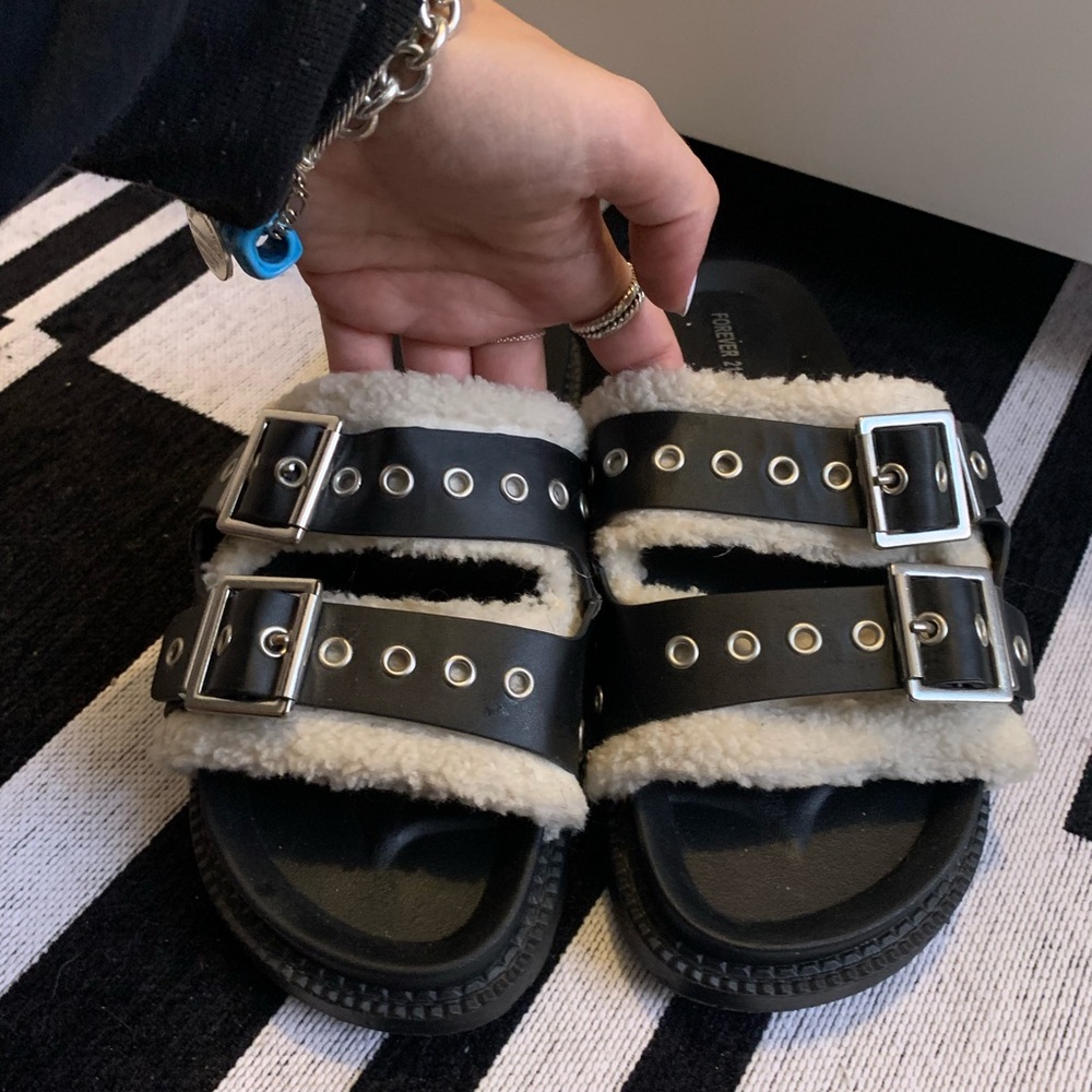 Sherpa sandals